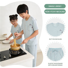 Load image into Gallery viewer, Blue Short Button Sleeve Embroidery Pyjamas With Penguin
